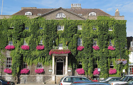 Angel Inn - Bury St Edmunds - Suffolk - Charles Dickens